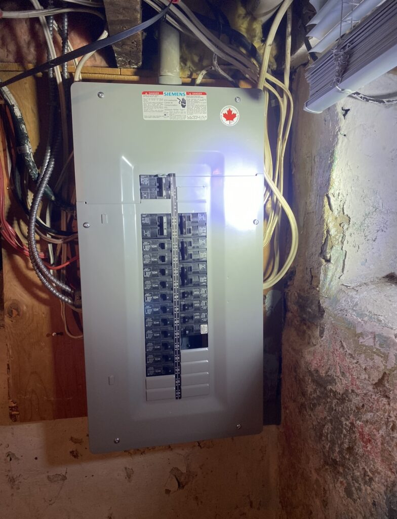 60 amp to 100 amp electrical panel upgrade in Mississauga home