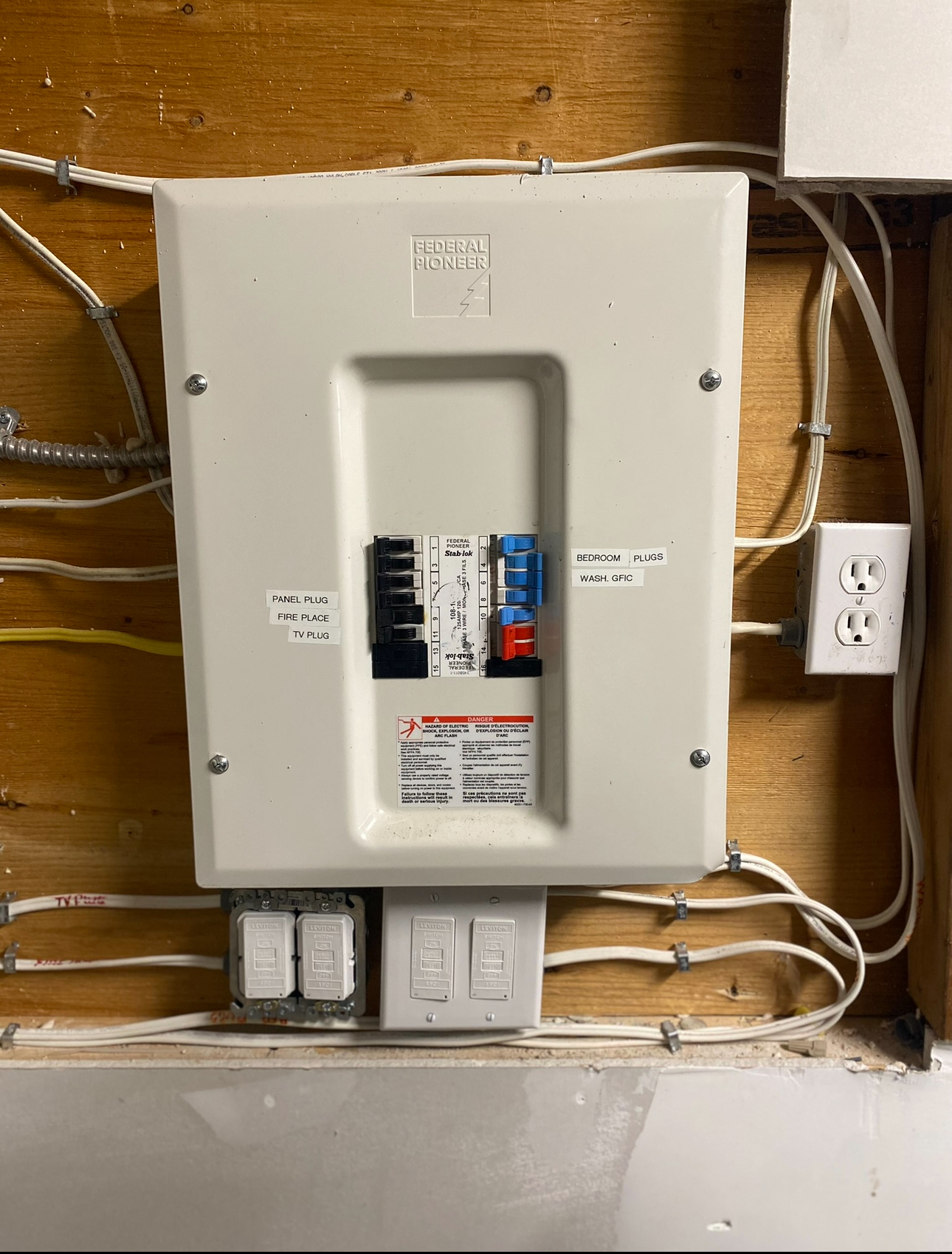 Federal Pioneer electrical panel in a Mississauga home